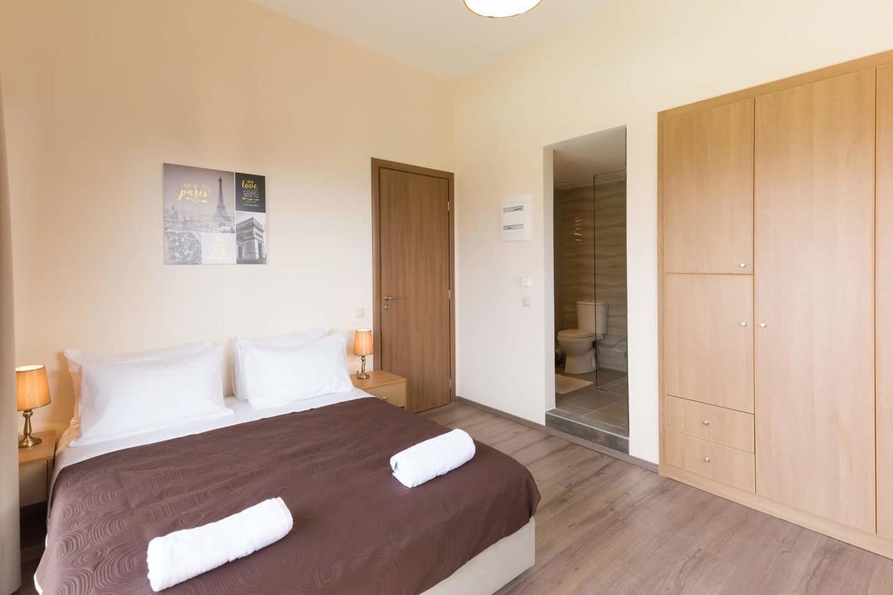 Hawaii Accommodation Пелекас Екстер'єр фото