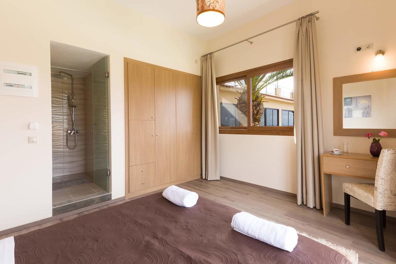 Hawaii Accommodation Пелекас Екстер'єр фото