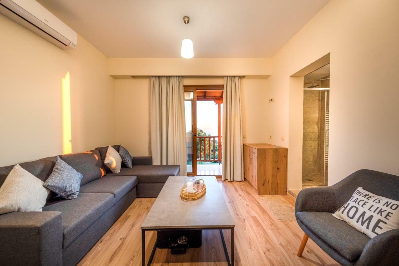 Hawaii Accommodation Пелекас Екстер'єр фото